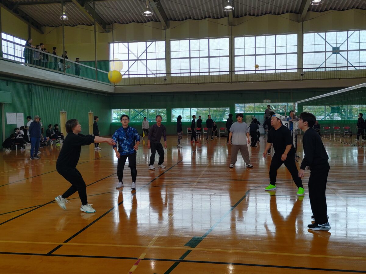 写真：バレーボール大会の様子3