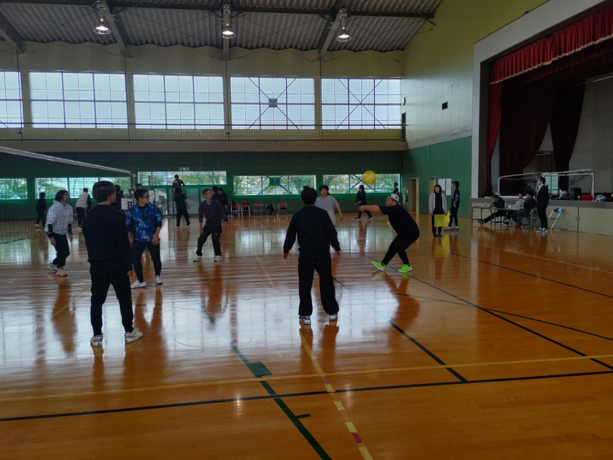 写真：バレーボール大会の様子5