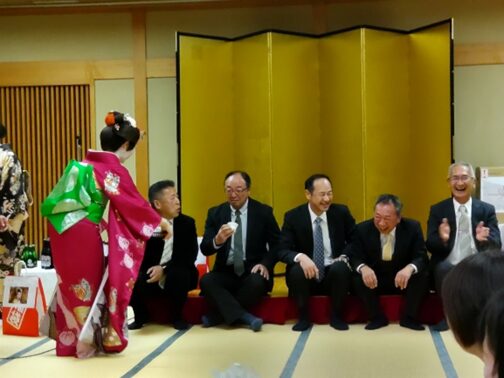 写真：忘年会の様子5